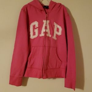 Gap sweater